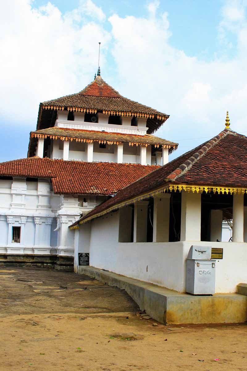 Lankatilaka Raja Maha Viharaya